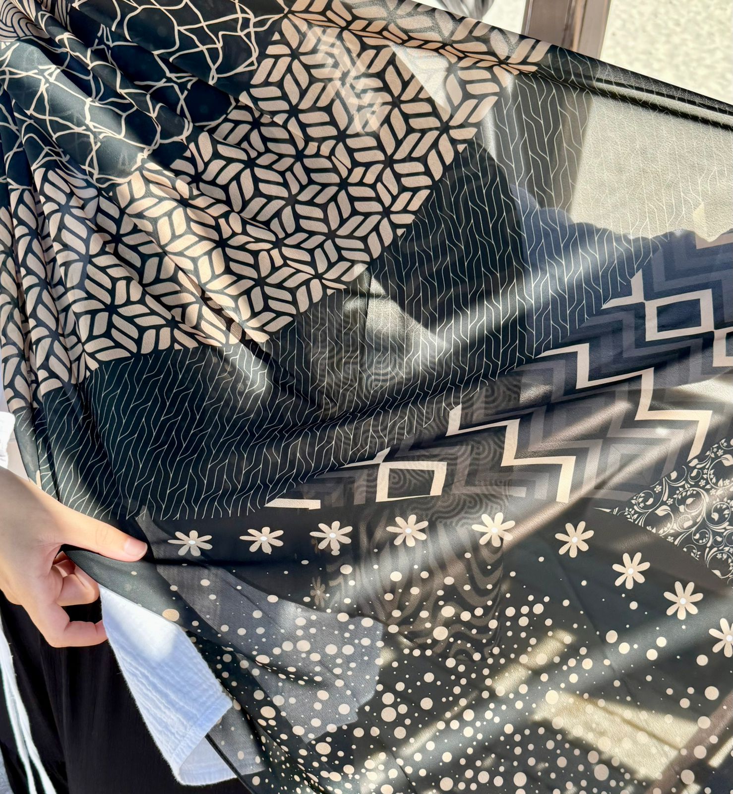 Midnight Sands Scarf